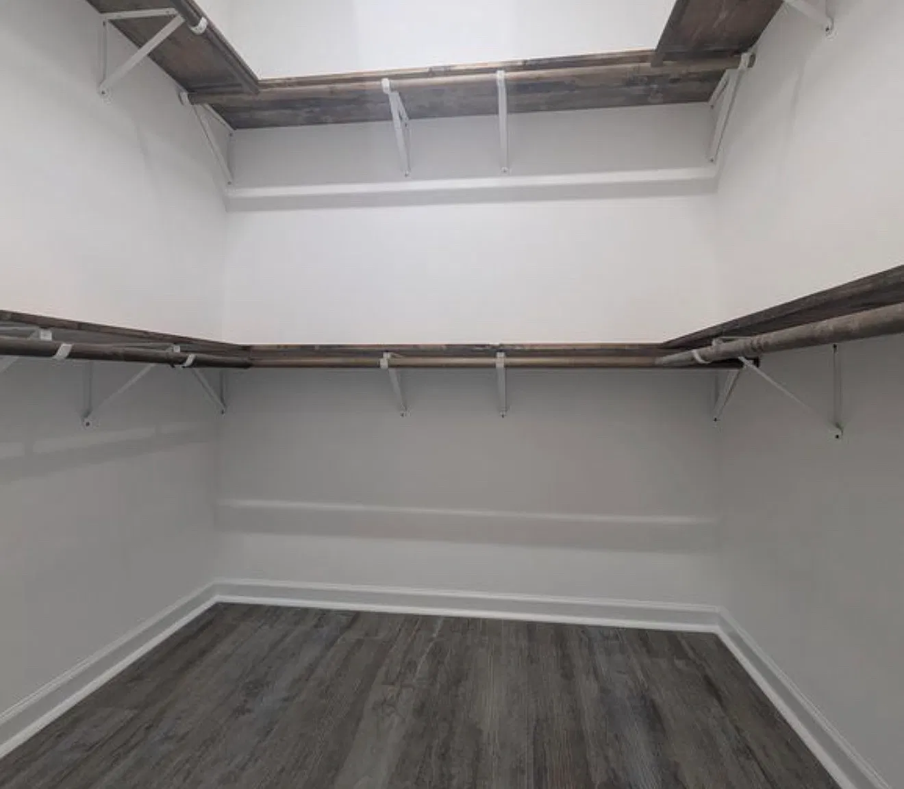 2 bed, 1176 sqft, $2,000 — Photo 4