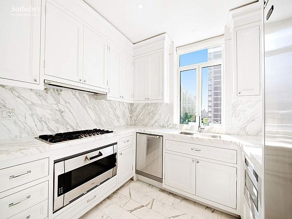 4th image of 132 E 65th St APT 8B