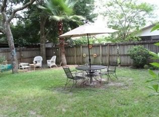 338 Seasons Ct, Apopka, FL 32712