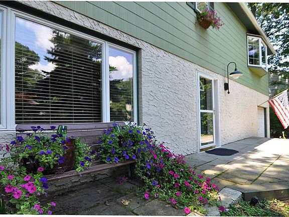 3rd image of 59 Lefurgy Ave