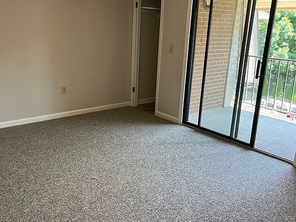 2nd image of 325 Campbell St APT C5