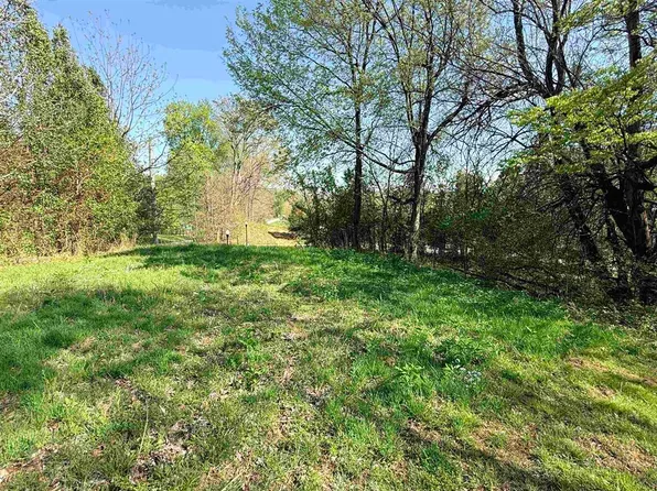 4130 Medley Rd, Owensboro, KY 42301