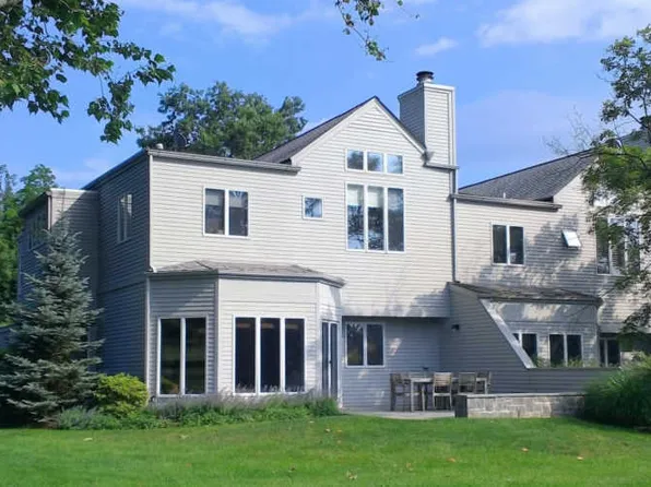 8 Beechwood Way, Briarcliff Manor, NY 10510