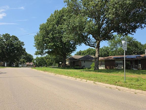 5th image of 5804 SW 25th St