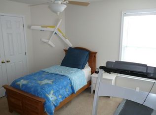 3800 Sir Thomas Ct, Chesapeake, VA 23321