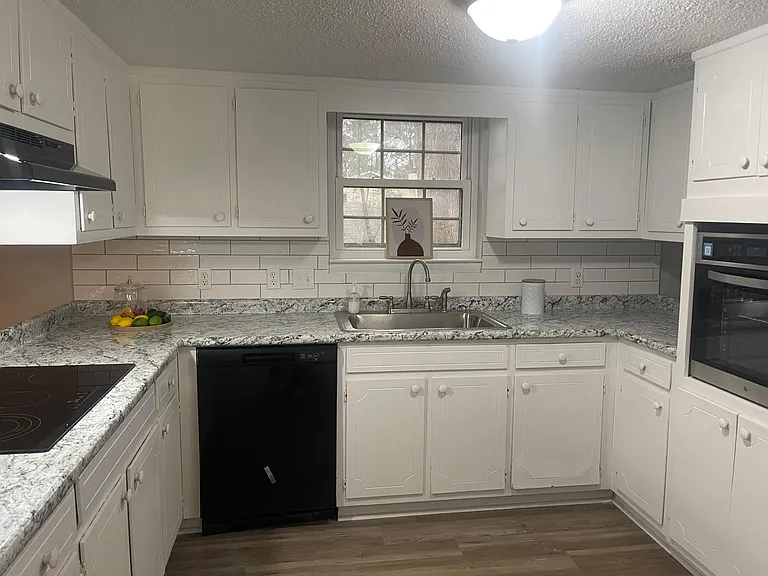 3415 Mastin Lake Rd NW #1 — Photo 3