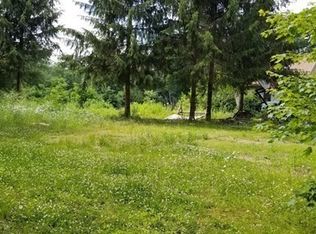 235 Cedar St, Sturbridge, MA 01518