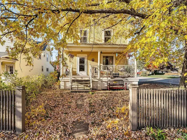 211 N Pine St, Gwinn, MI 49841