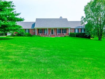 242 Bourbon Ln, Paris, KY, 40361