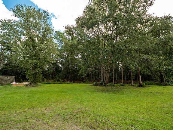 5th image of E Foxwood Heights Cir