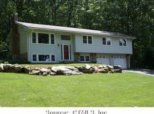 146 Rainbow Trl, Vernon, CT 06066