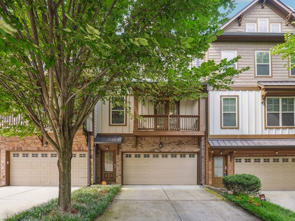 3233 Chutney Ct