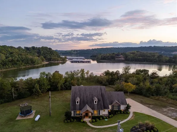 18361 Cozy Cabin Rd, Springdale, AR 72764