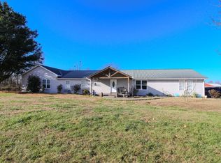 95 Fescue Ln, Lafayette, TN 37083