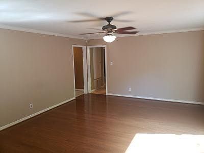 2nd image of 2910 Westerland Dr