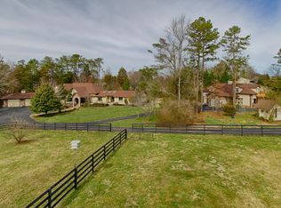 516 Dixon Rd, Knoxville, TN 37934