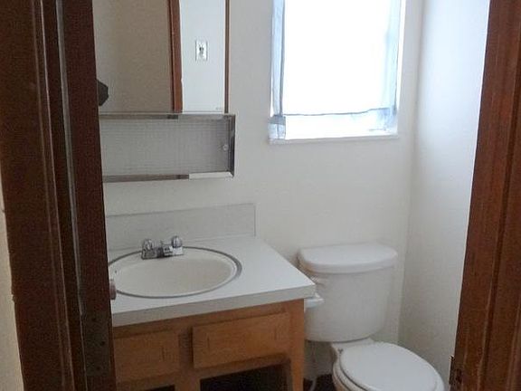 2nd image of 290 SE 5th St APT 34