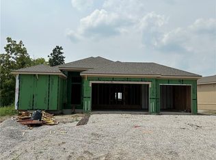 466 Green Dr, Lawson, MO 64062