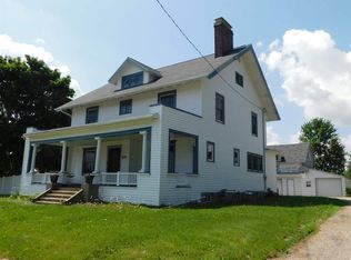 525 County St, Ridgeway, IA 52165