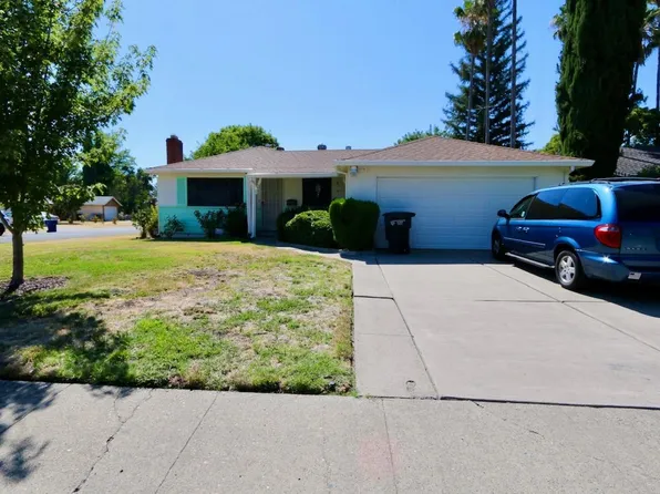 6660 Hogan Dr, Sacramento, CA 95822