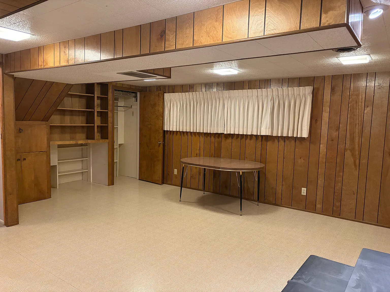 Studio, 650 sqft, $1,500 — Photo 4