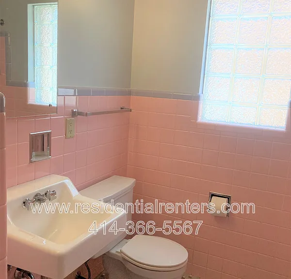 3760 S Clement Ave — Photo 9
