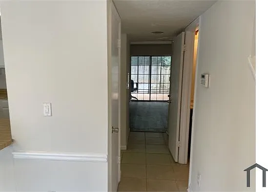 805 Heritage Oaks Dr — Photo 8