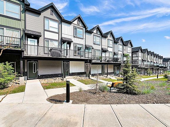 4th image of 16 SE Evanscrest Park NW #512
