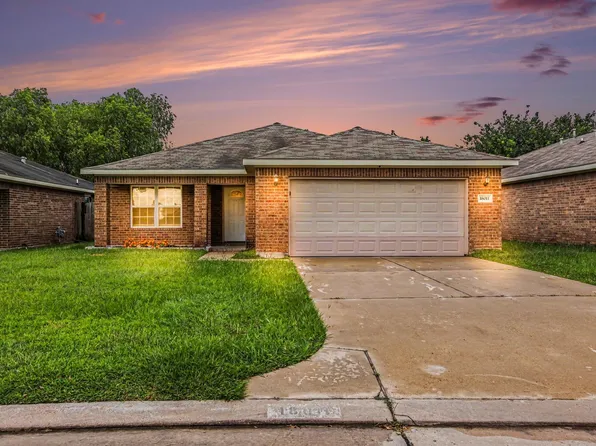 18011 Kinsale Valley Ln, Houston, TX 77060