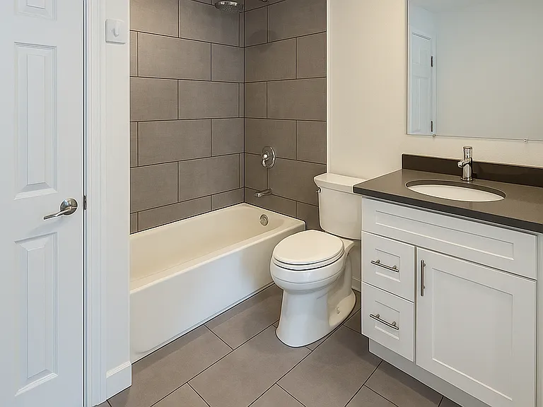 505 Main St #7 — Photo 6