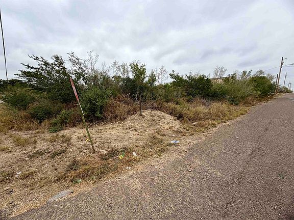 5th image of 5114 Cuellar Ln