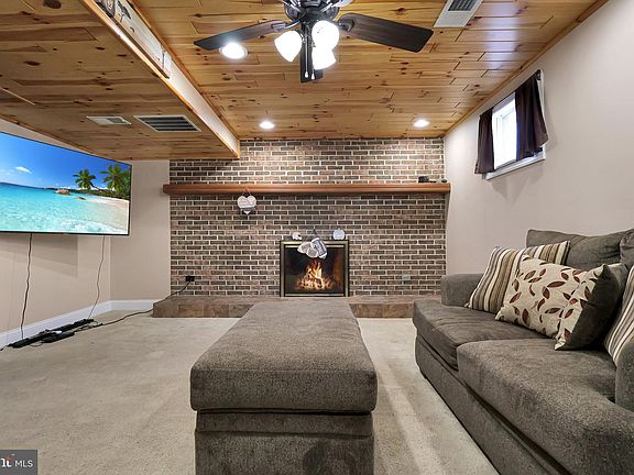2nd image of 24493 Joy Chapel Ln