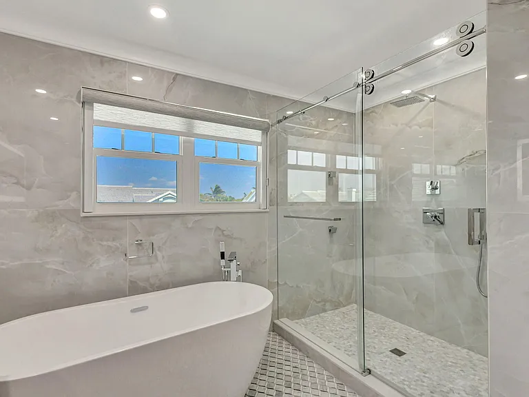 205 Mainsail Cir — Photo 41
