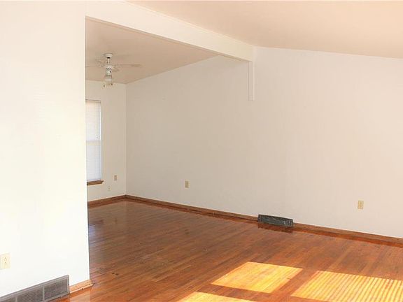4th image of 509 Tumbleweed Pl
