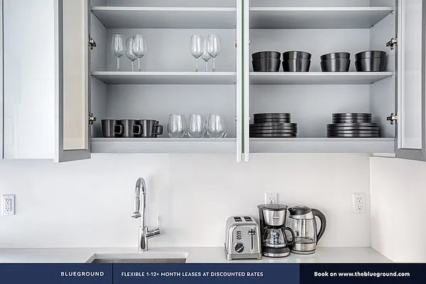 Rented by The Blueground | media 125