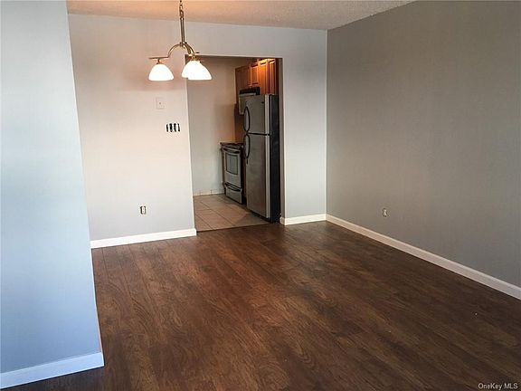 4th image of 1304 McIntosh Pl