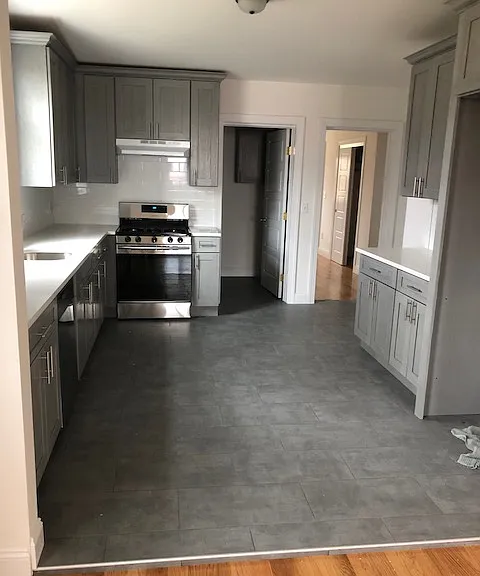 4058 Victory Blvd #2 — Photo 3