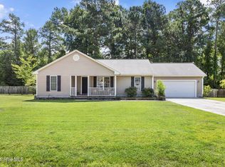 101 Laredo Dr, Jacksonville, NC 28540