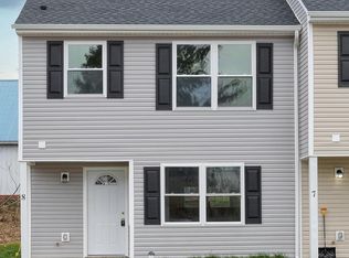 1885 Stoverstown Rd UNIT 8, Spring Grove, PA 17362