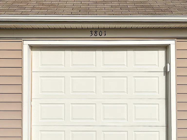 3801 Dowitcher Ln — Photo 31