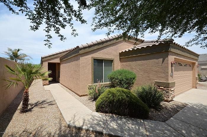 1st image of 39364 N Parisi Cir