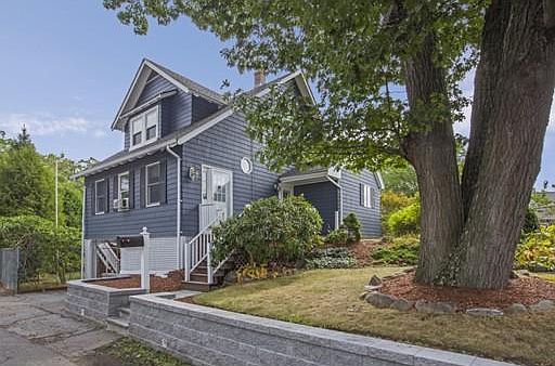 2nd image of 36 Massachusetts Ave