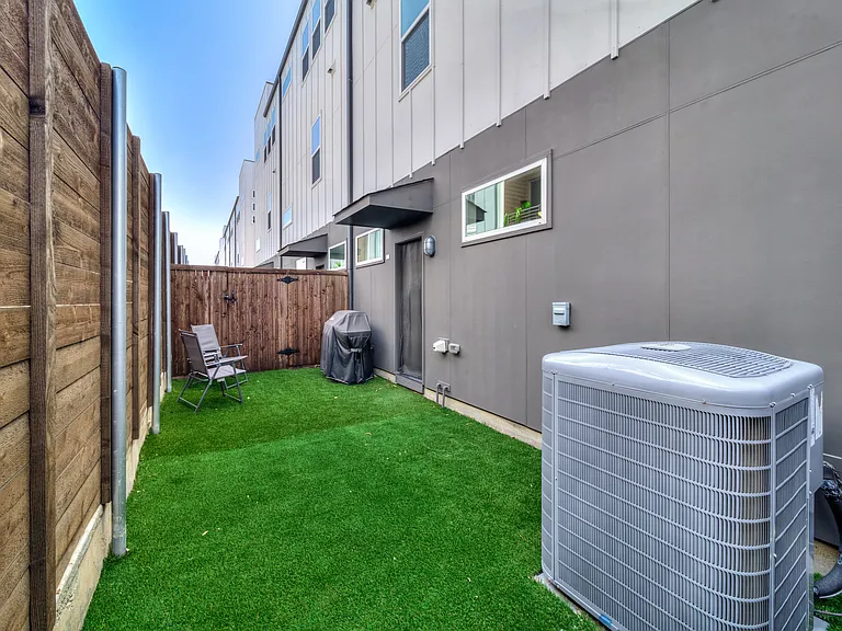 1510 N Washington Ave #102 — Photo 25