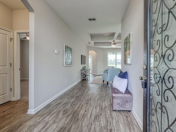 4th image of 1521 Autumn Pines Dr