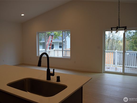 5th image of 7081 E Bullseye Street