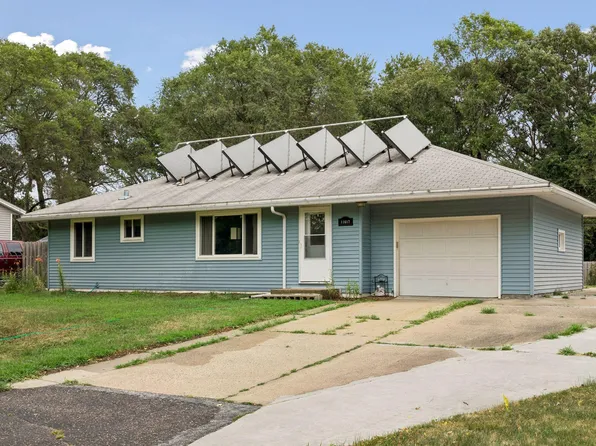 11617 Ilex St NW, Coon Rapids, MN 55448