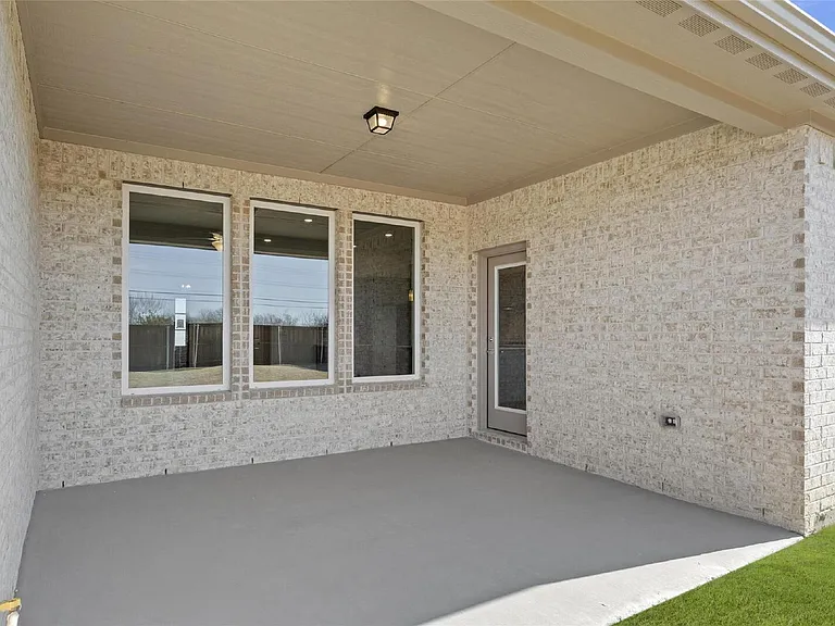 2109 Hibiscus Ln — Photo 25