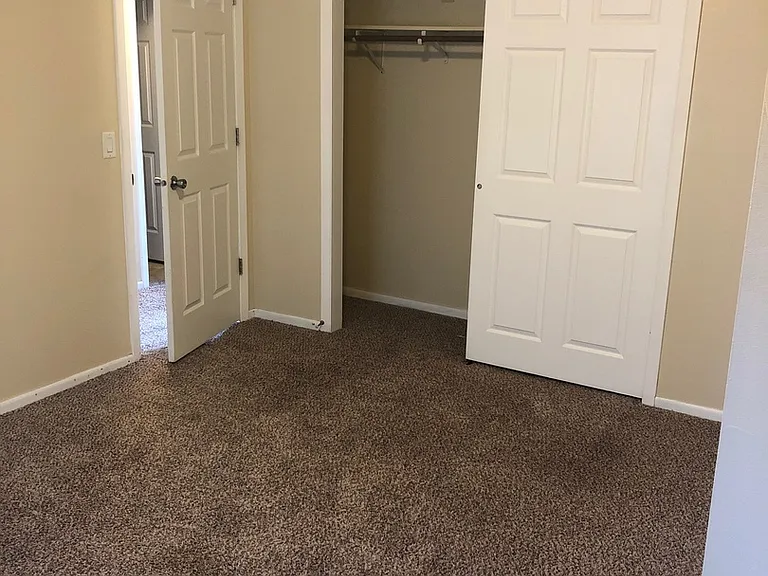 4011 Westover Rd SE — Photo 5