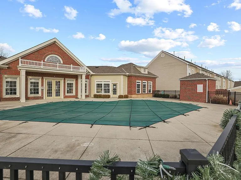 6447 Walnut Fork Dr — Photo 66