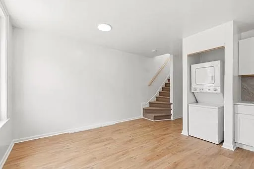 4035 Green St - 3 — Photo 3